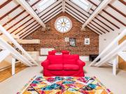 2 bed 1st Floor Flat to rent in Portsmouth Hampshire,...