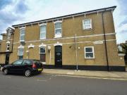 2 bed 1st Floor Flat to rent in Portsmouth Hampshire,...