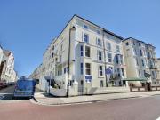 2 bed 1st Floor Flat to rent in Portsmouth Hampshire,...