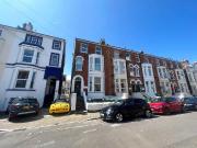 2 bed 1st Floor Flat to rent in Portsmouth Hampshire,...