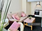 2 bed 1st Floor Flat to rent in Sheffield South...
