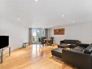 2 bed 1st Floor Flat to rent in Westminster, SW8, from...
