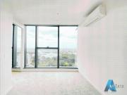 2 BED 2 BATH 1 CAR PARK FURNISHED AT CONSERVATORY...