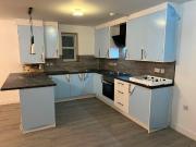 2 bed 2 bath apartment Chorlton, parking, transpor