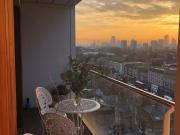 2 Bed 2 Bath Bills Inc Balcony Roof Garden Gym