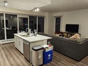 2 bed 2 bath downtown condo. Close to Canada Place....