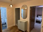2 bed 2 bath fully furnished Flat, Denniston