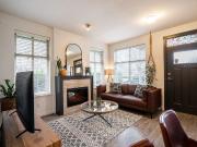 2 Bed, 2 Bath Grnd Level Corner Unit Condo / Townhome...