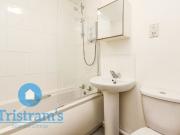 References Pending 2 bed Apartment