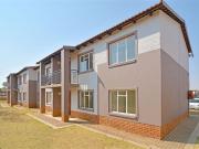 2 Bed Apartment in Protea Glen