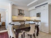 2 Bed Apartment in Sea Point