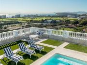 2 Bed Apartment in Sea Point
