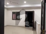 2 Bed Apartment Size 1050 Sq/Ft 10 Th Floor