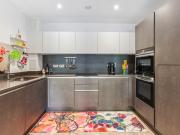 2 bed Apartment To Let