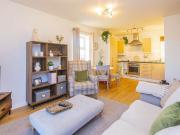 2 bed Apartment To Let 2 bed Apartment To Let