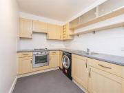 2 bed Apartment To Let