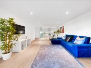 2 Bed Apartment To Rent – Crews Street, E14
