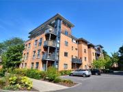 2 bed Apartment to rent in Gatley Greater Manchester,...