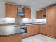 2 Bed Apartment To Rent in London