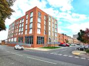 2 bed apartment to rent in Meadow Lane, Nottingham, NG2...