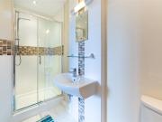 2 bed apartment to rent in Moor Court, Gosforth, NE3