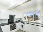 2 bed Apartment to rent in Portsmouth Hampshire, PO4,...