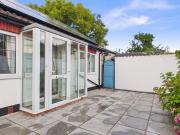 2 bed bungalow to rent in Fordhay, Yeovil, BA22