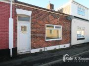 2 bed Cottage to rent in Sunderland Tyne And Wear, SR4,...