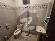 2 bed drawing dining flat for sale