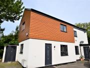 2 bed end of terrace house to rent in Melton Road, West...