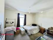 2 bed end of terrace house to rent in Snydale Road,...
