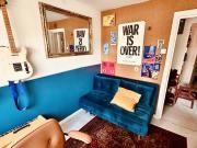 2 bed Falt with Stunning View to Victoria Park!