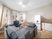 2 Bed Flat, Aldrington Road, SW16