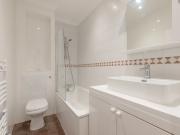 2 Bed Flat, Auriol Road, W14