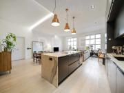 2 Bed, Flat, Battersea Park Road, SW11 [INVESTMENT PROPERTY]