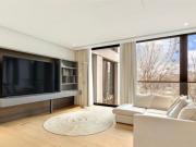2 Bed Flat, Belvedere Road, SE1