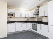 2 Bed Flat, Black Bull Court, EC1N