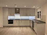 2 Bed Flat, Brompton Park Crescent, SW6