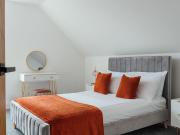 2 Bed Flat, Canadian Avenue, SE6