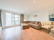 2 Bed Flat, Cascade Towers, E14
