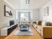 2 Bed Flat, Chaucer Drive, SE1