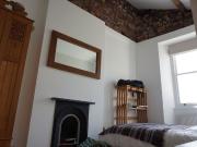 2 Bed Flat, Cliftonwood, BS8