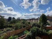 2 Bed Flat, Clissold Crescent, N16