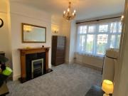 2 Bed Flat, Colney Hatch Lane, N10