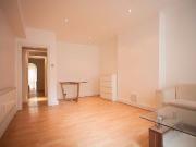 2 Bed Flat, Crookham Road, SW6 2 Bed Flat, Crookham Road, SW6
