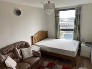 2 Bed Flat, De Havilland Court, N17