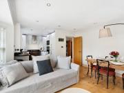 2 Bed Flat, Eaton Gardens, BN3