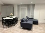 2 Bed Flat, Edgewood Mews, N3