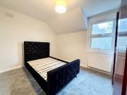 2 Bed Flat, Elmwood Road, CR0