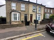 2 Bed Flat, Ewart Grove, N22